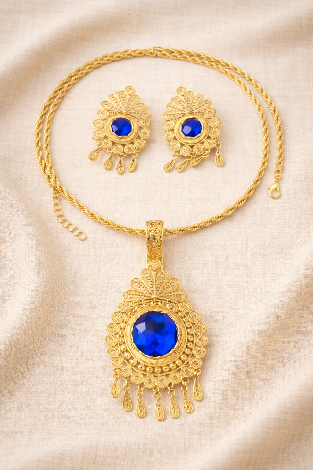 Juego de Collar y Aretes Filigrana con Piedra Azul